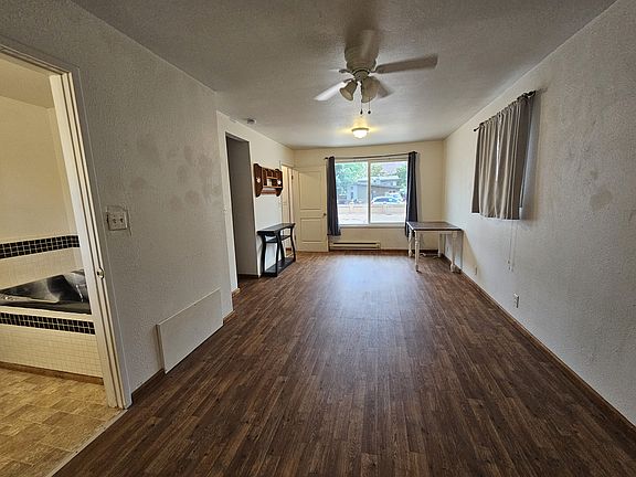 4th image of 340 W Wingate Ave