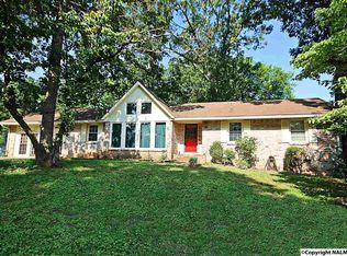 912 Roll Tide Ln NW, Huntsville, AL 35816