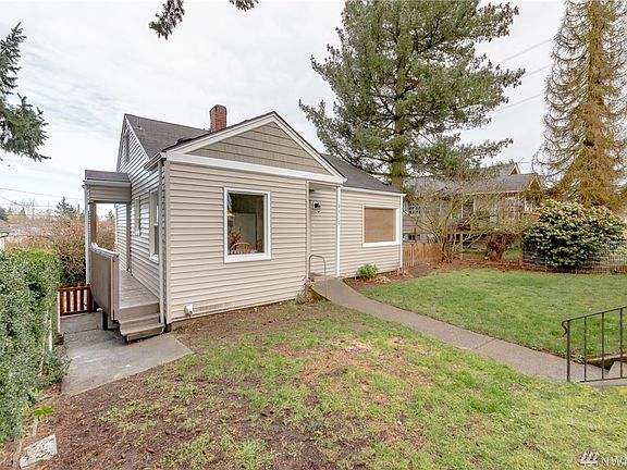 2nd image of 8410 Yakima Ave
