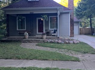 2040 S Bates Ave, Leland Grove, IL 62704