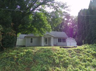 813 Creamery Hill Rd, Dallas City, IL 62330