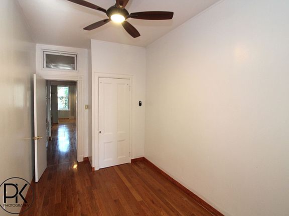 3rd image of 170 Nassau Ave APT 2