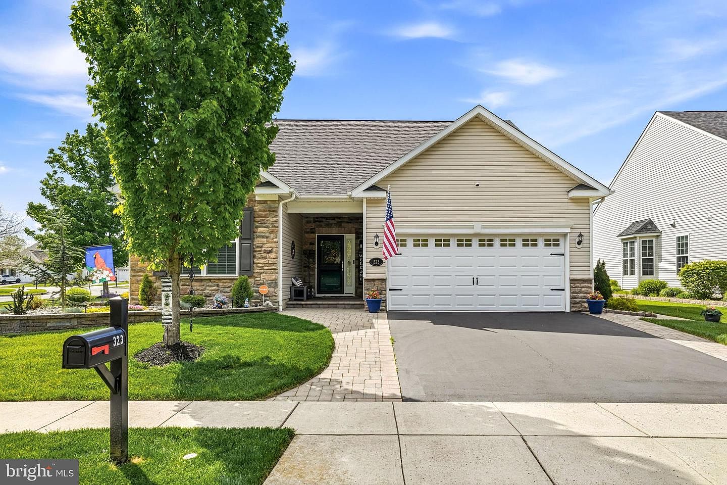 323 Bittlewood Ave, Berlin, NJ 08009 | Zillow