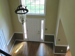 10512 Providence Arbours Dr, Charlotte, NC 28270
