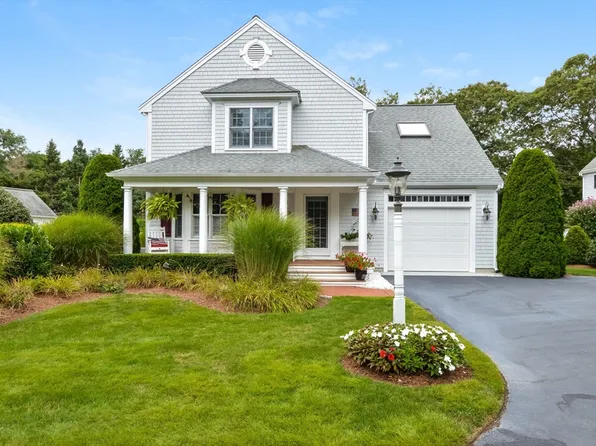 195 Cotuit Rd #D-8, Marstons Mills, MA 02648