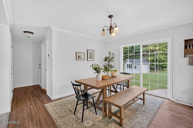 5th image of 209 N Greenfield Road