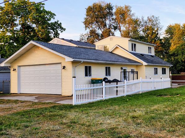 (undisclosed Address)