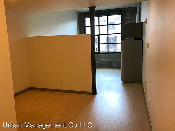 5th image of 600 Franklin St SE APT 206