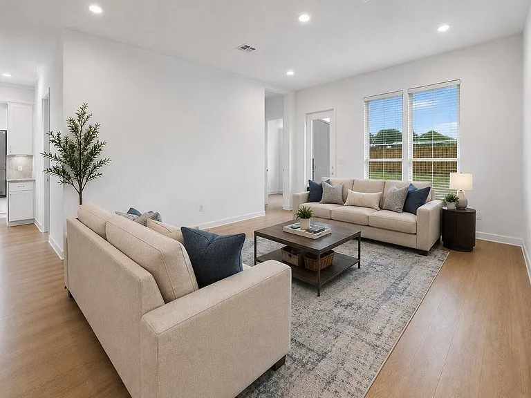 2720 Grove Crest Dr — Photo 15