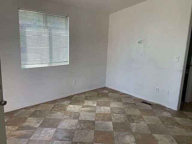 3115 N Fairview Ave #185 — Photo 5