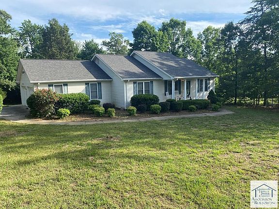 5th image of 1423 Bouldin Rd