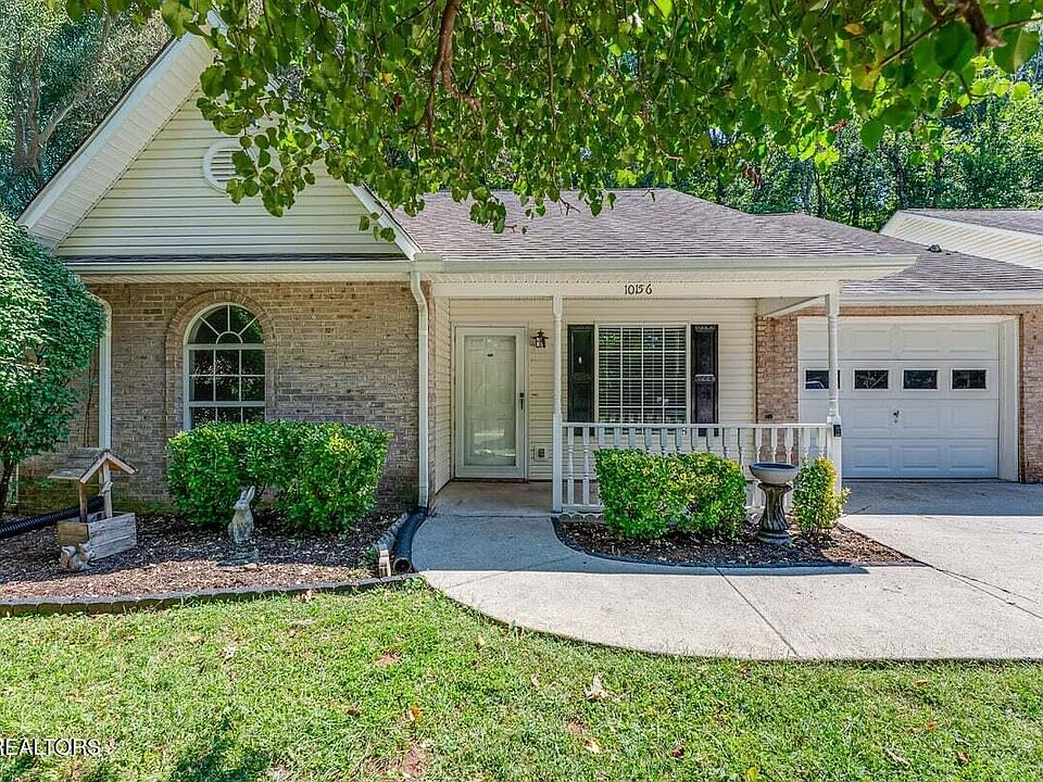 1st image of 10156 Bellflower Way