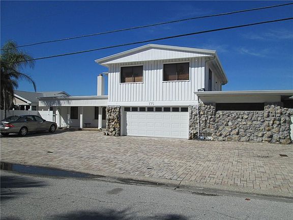 3rd image of 776 Eldorado Ave