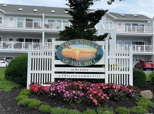 3205 Bluffs Dr S, Baiting Hollow, NY 11933