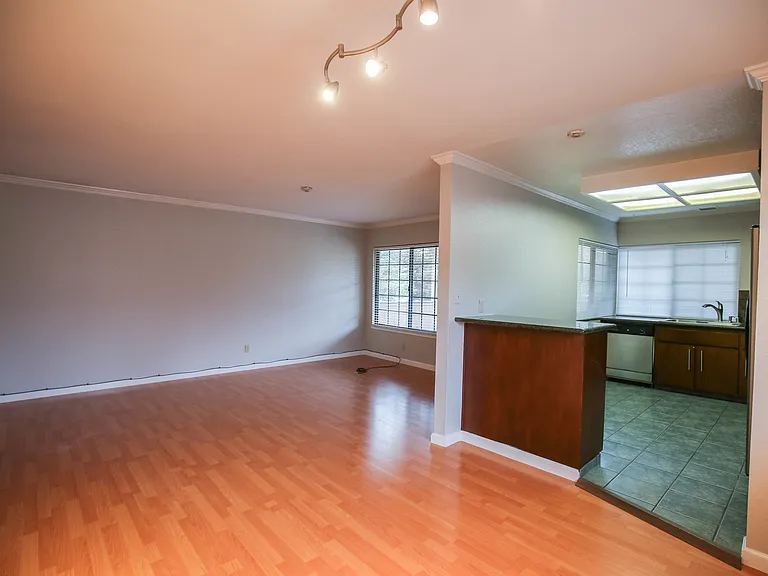 2640 Great Arbor Way — Photo 5
