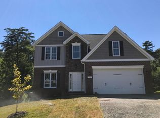 703 Doyle St, Salem, VA 24153