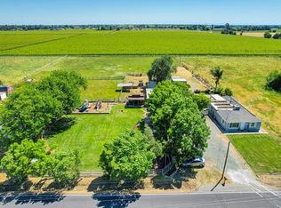 5496 E Collier Rd, Acampo, CA 95220