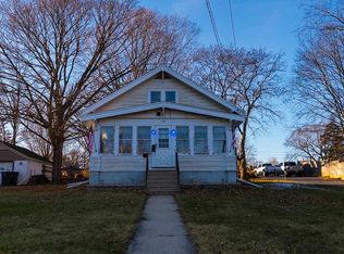 234 S Jefferson St, Waterford, WI 53185