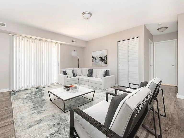 Signal Hill Apartments and Towhomes — Photo 13