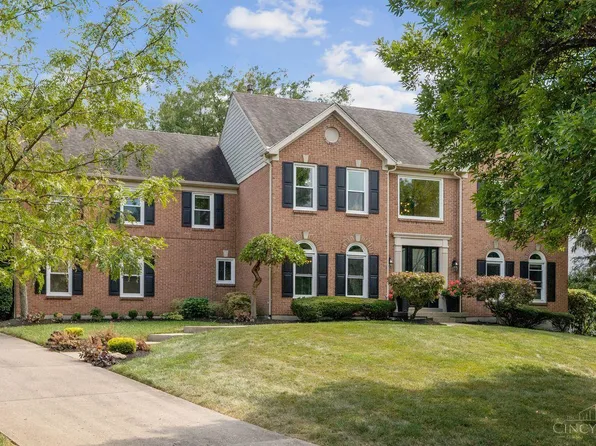 7642 Legendary Ln, West Chester, OH 45069