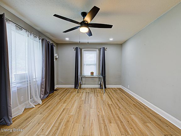 5th image of 2206 Franklin Ave