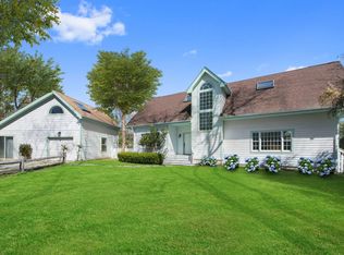 29 Meadows E, Sag Harbor, NY 11963