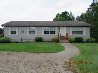 15108 Roads Rd, Logan, OH 43138