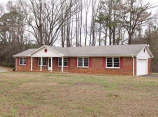 1980 Evergreen Dr, Austell, GA