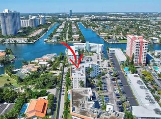 Golden View, Hallandale, FL 33009