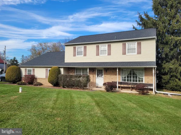 595 Creamery Rd, Telford, PA 18969