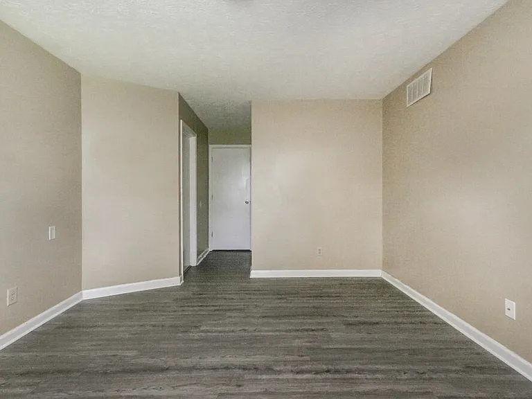 1112 Delray Dr — Photo 18