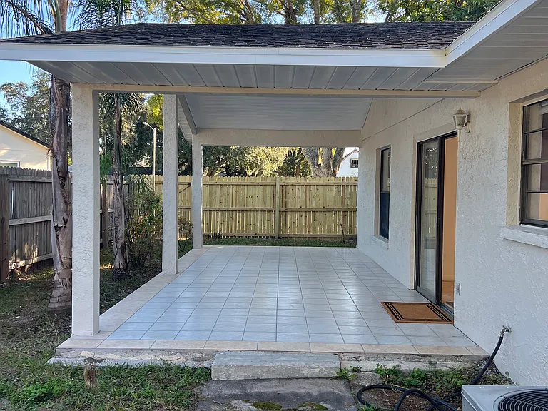 2736 Shadecrest Rd — Photo 4