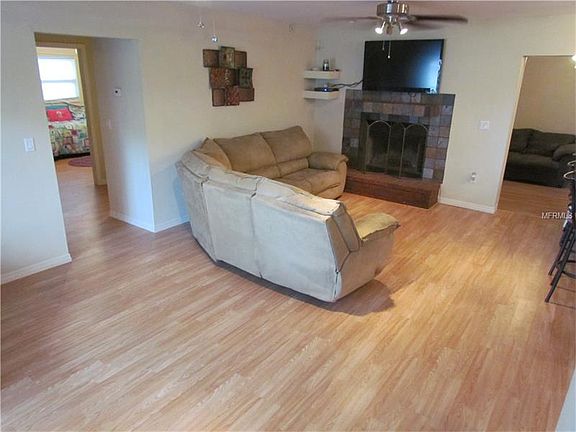 2nd image of 1405 Murray Ave