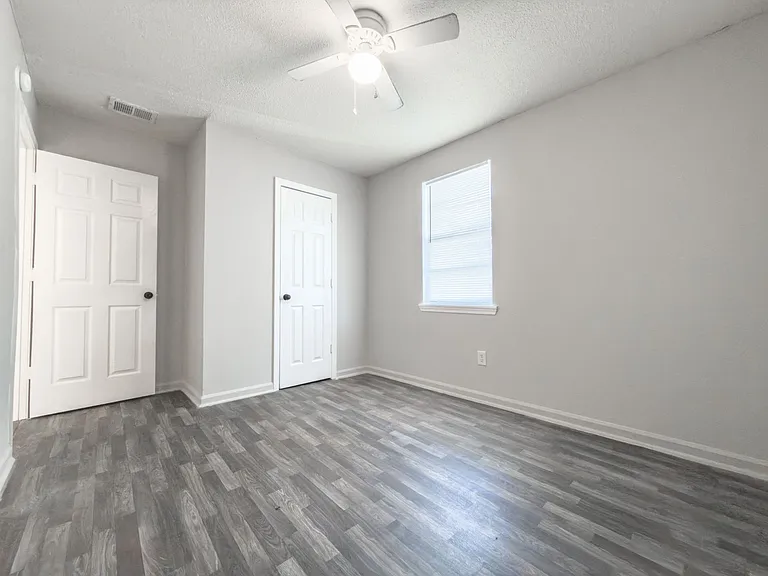 1815 Sumner Ave — Photo 11