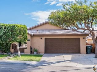 1236 Meadows Dr, Calexico, CA 92231