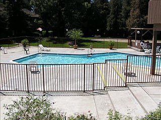 5th image of 1072A Cabrillo Park Dr APT C