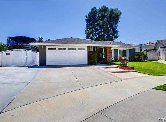 2nd image of 3128 N River Mist Cir
