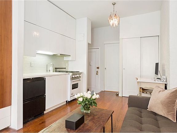 2nd image of 141 Sullivan St APT 3