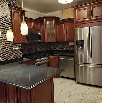 3rd image of 9130 112th St #2