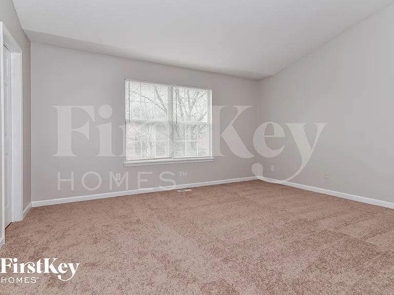 1116 Fontana Ct — Photo 13