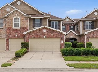 12114 Medina Lake Dr, Tomball, TX 77377