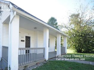 2128 Orange Ave NW, Roanoke, VA 24017