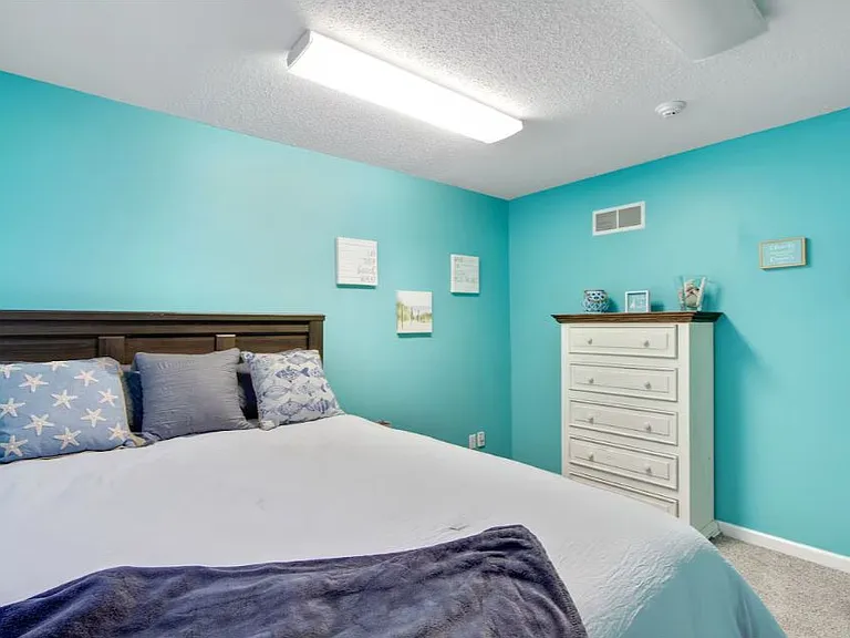 3786 Broadway St #4 — Photo 9