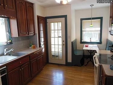 5th image of 1258 Giel Ave