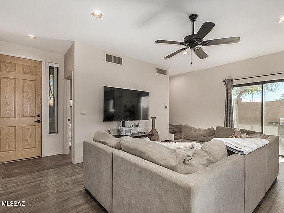 3rd image of 8700 E Placita ,