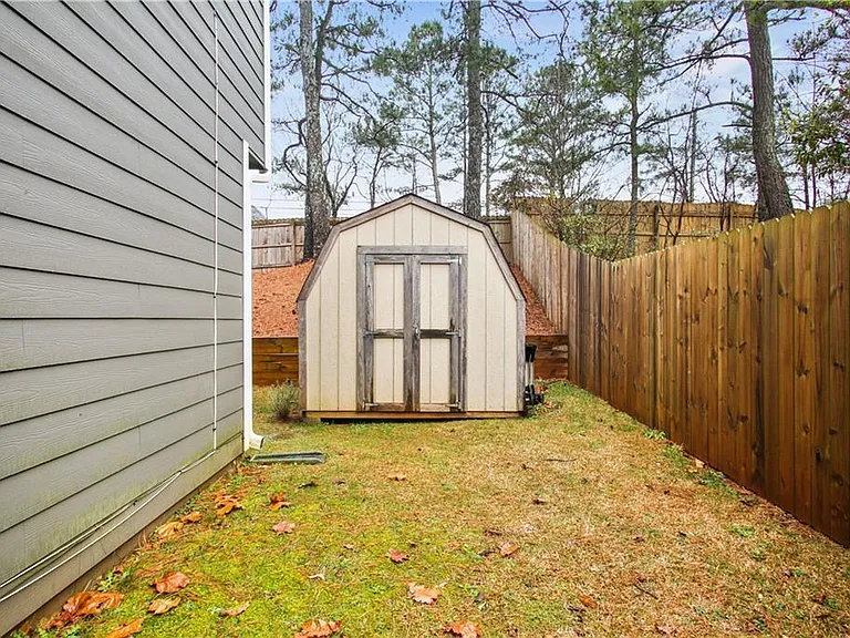 1825 Hickory Creek Ct NW — Photo 25