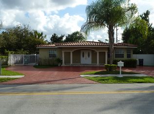 9200 SW 42nd Ter, Miami, FL 33165