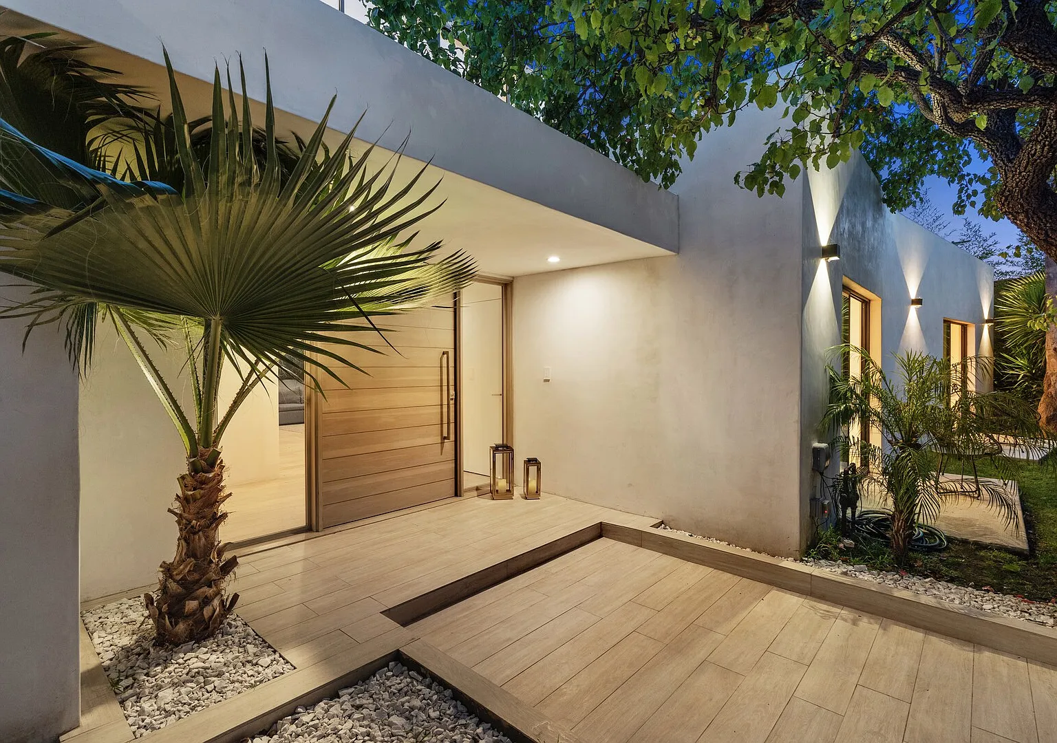 Beautiful new modern house in Beverly Hills — Photo 1