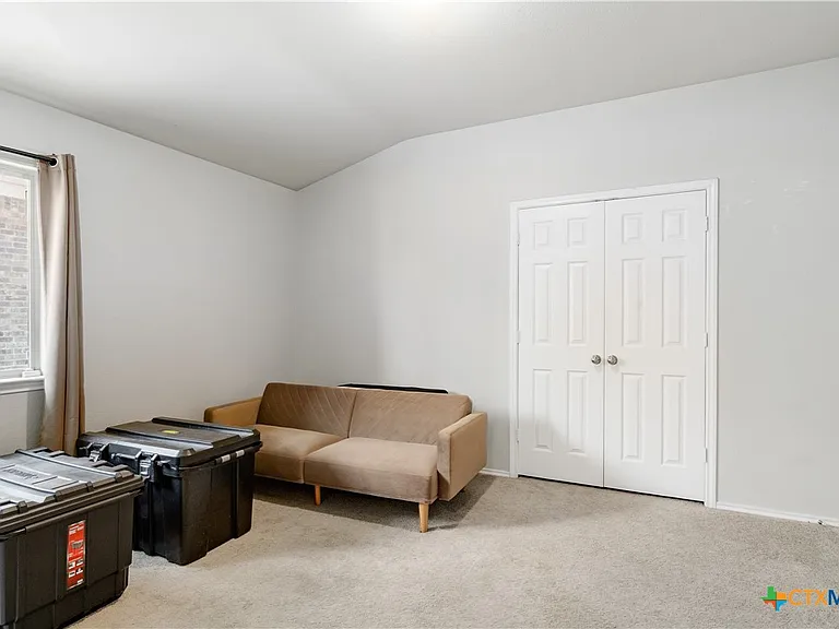 5634 Stonehaven Dr — Photo 15