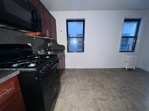 3rd image of 110 Fisher Ave APT 2A